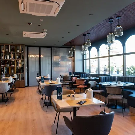 Boutique 4*