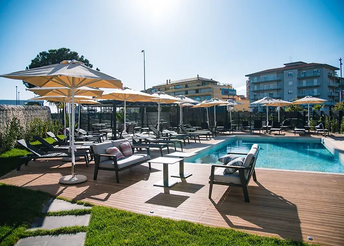 Boutique ホテル 4*